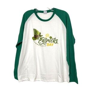 St Patricks Day Long Sleeve T-Shirt Size XL Woman Man Green White Unisex